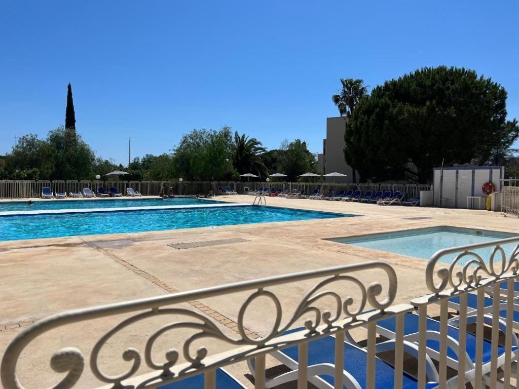 Joli T2 Proche Plage Dans Residence La Londe-les-Maures Extérieur photo