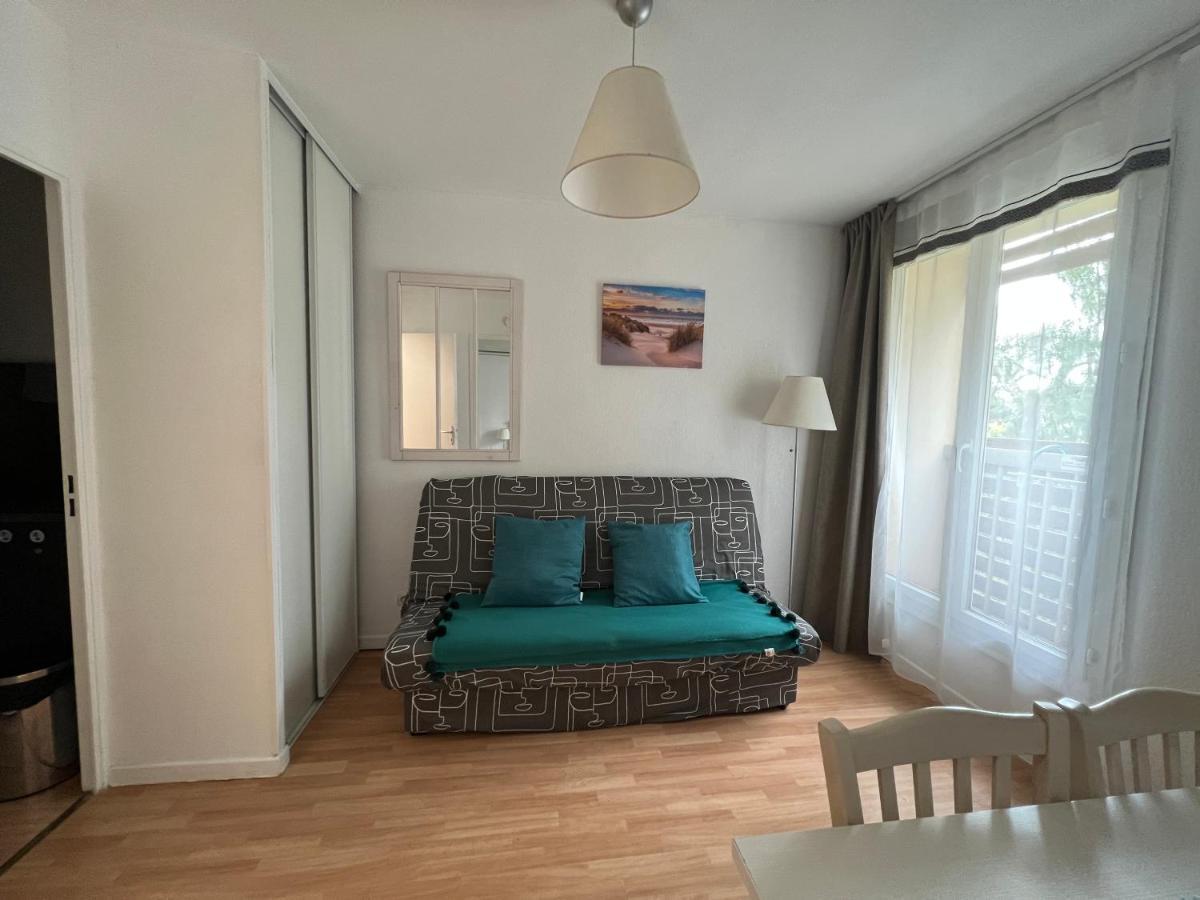 Joli T2 Proche Plage Dans Residence La Londe-les-Maures Extérieur photo