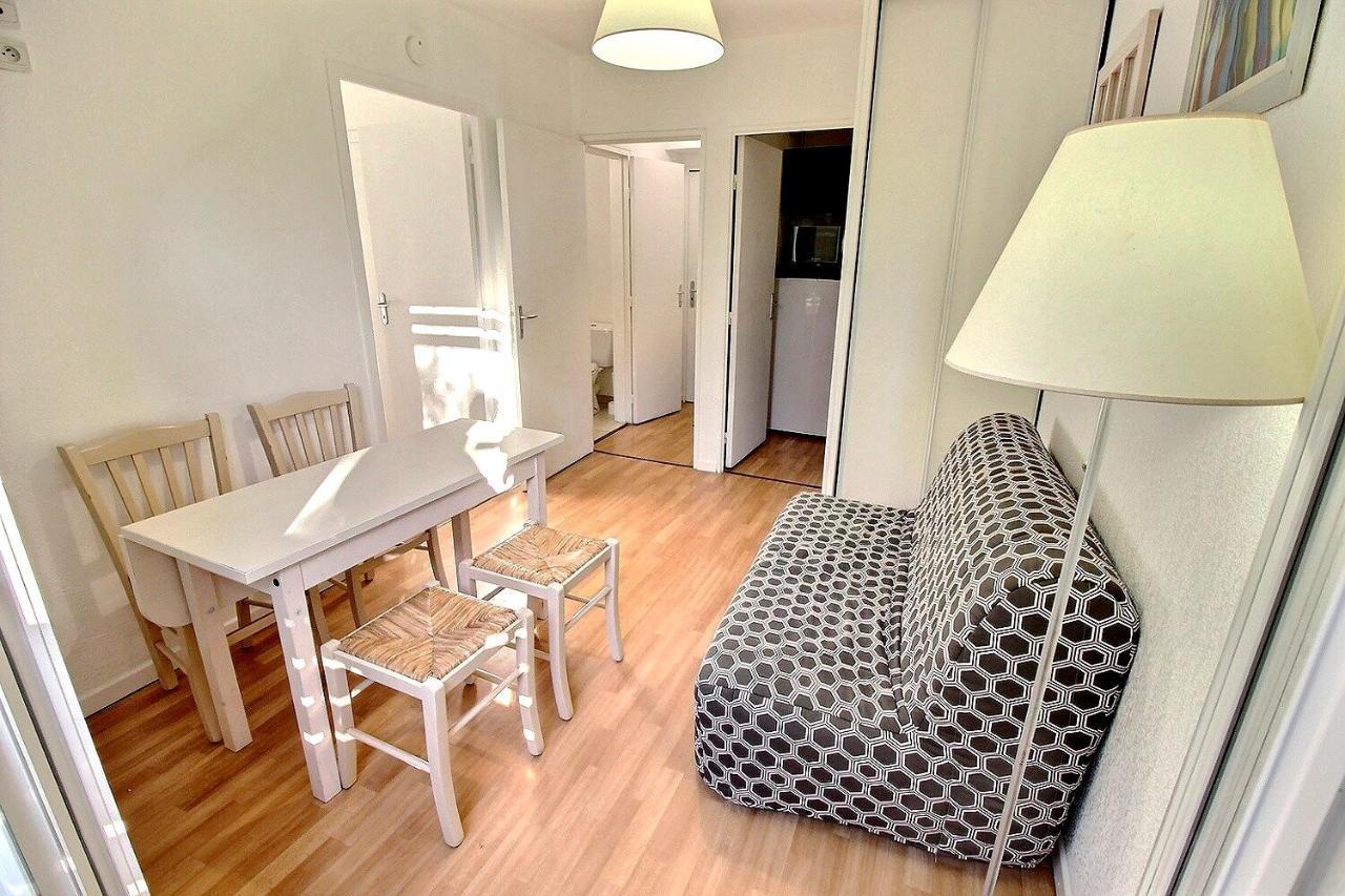 Joli T2 Proche Plage Dans Residence La Londe-les-Maures Extérieur photo
